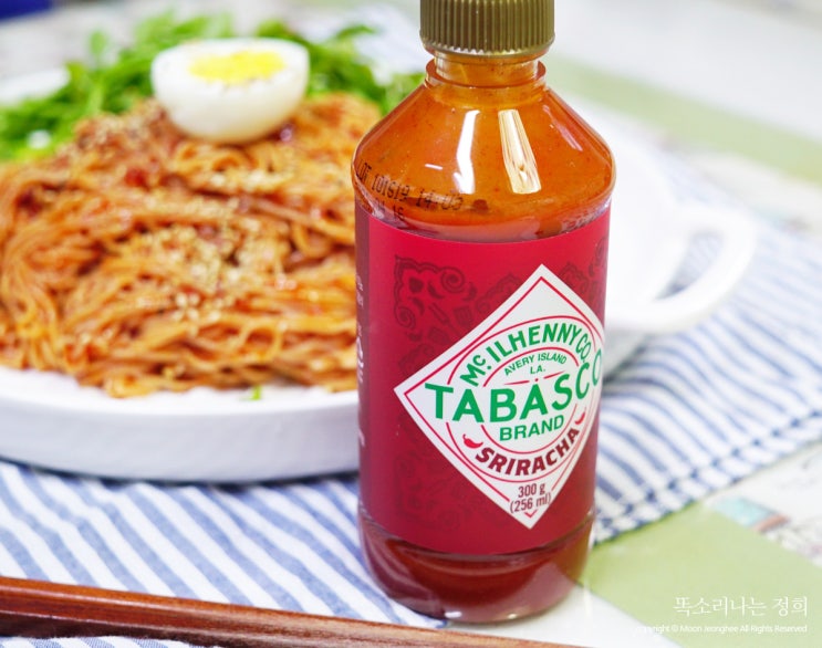  타바스코 핫소스 스리라차 어디에나 잘 어울리는 매운소스