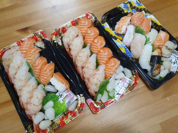  이마트초밥 후기 맛 가격/생연어 대왕새우 모둠초밥 마감세일로 즐김