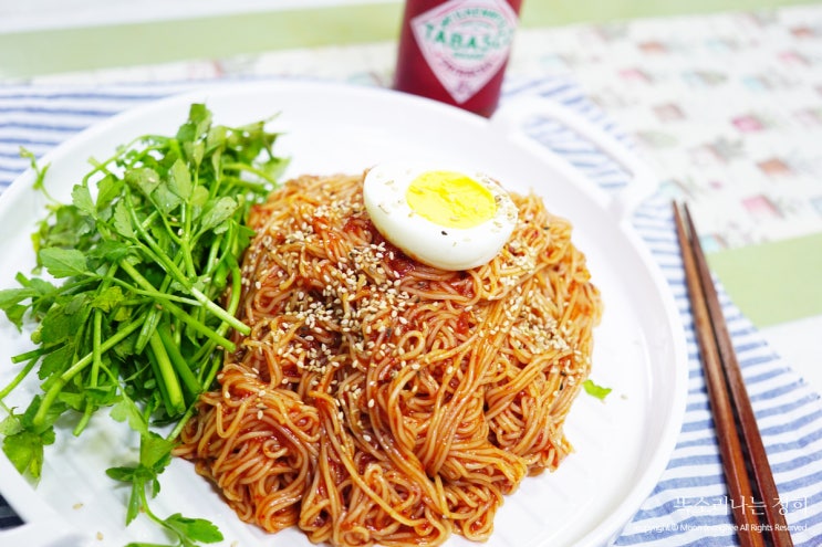 미나리 비빔국수 레시피 봄의 맛 w.스리라차 양념장