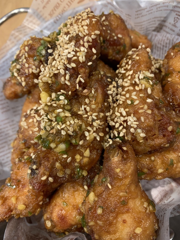  광산구치킨맛집 :: 치킨의민족 광주첨단점 - 매콤한 윙봉 먹고왔어요