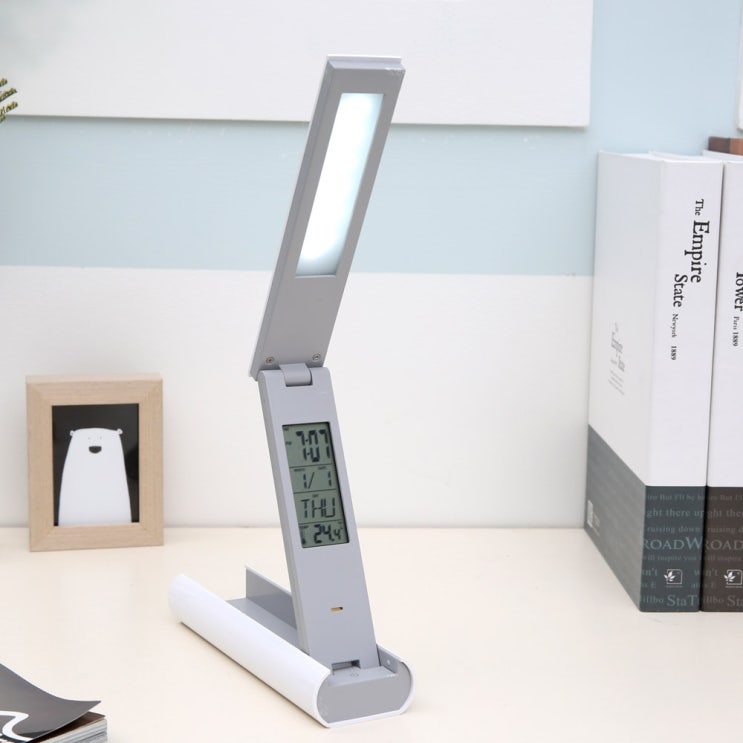 (로켓배송)파파 스마트 휴대용 LED 스탠드 365D, 화이트 추천해요 (로켓배송)파파 스마트 휴대용 LED 스탠드 365D, 화이트 추천해요