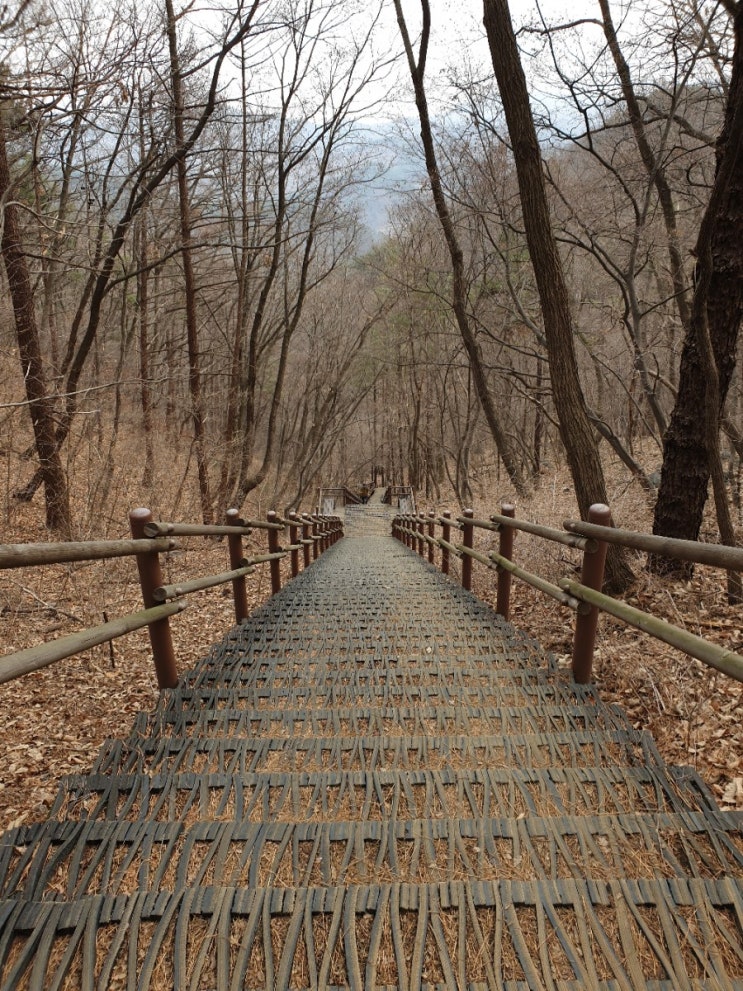 100대명산-24, 광덕산 등산 코스(광덕 공영주차장~장군바위~광덕산~원점)