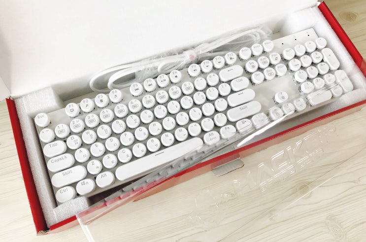 앱코 해커 K840 조약돌 레트로 기계식 키보드 ABKO Hacker Keyboard 앱코 해커 K840 조약돌 레트로 기계식 키보드 ABKO Hacker Keyboard