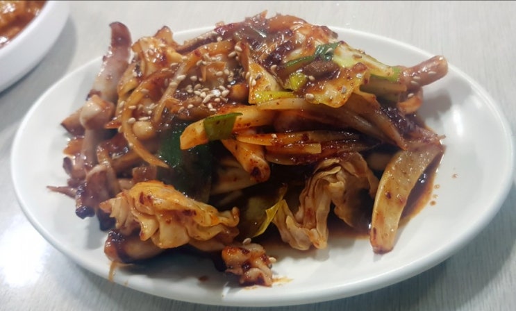  영진식당 오징어볶음