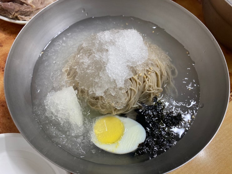  레알 순메밀 100%라고? 편육과의 미친 하모니! 고성 막국수(방화동)
