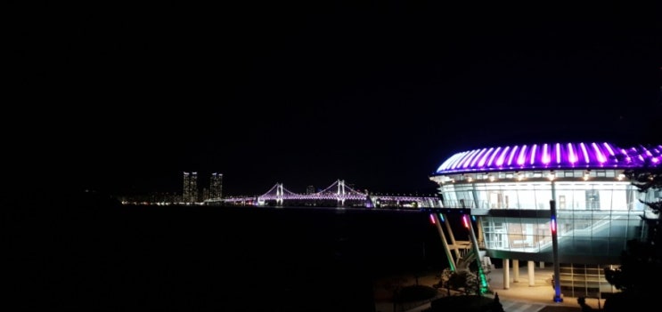  야경이 멋진 해운대산책