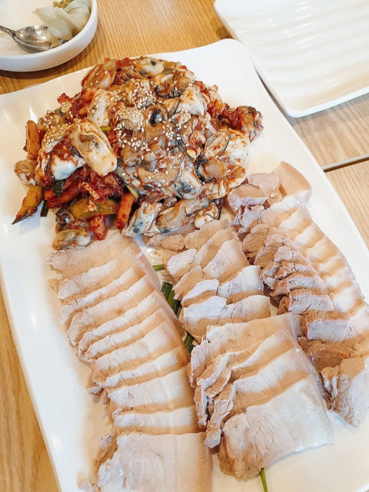 [강화도 맛집] 서울 명성 그대로 충무 칼국수 보쌈