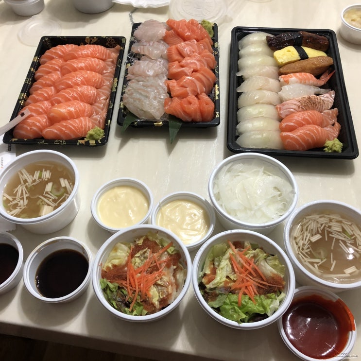  안산 초밥맛집, 안산배달맛집 키무스시 연어 광어 털었어요!