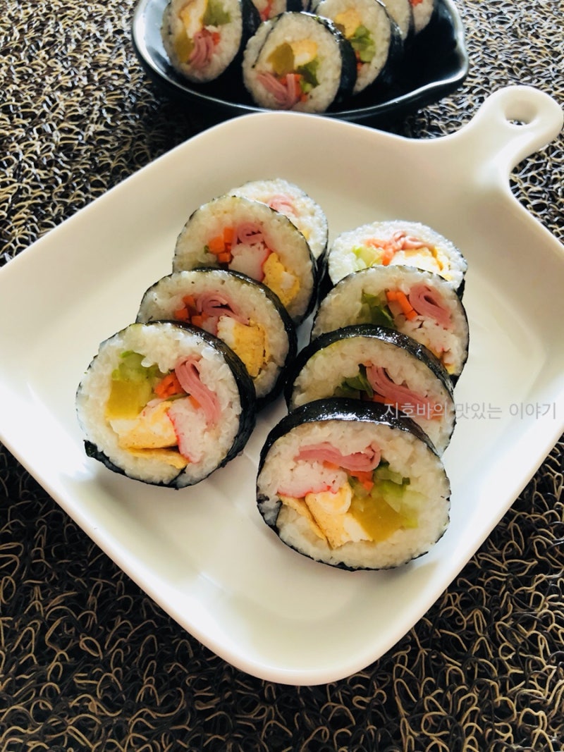 김밥 만들기- 김발없이 맛있게 싸는 법 : 네이버 블로그