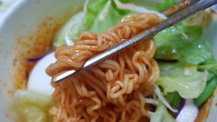  [팔도] 팔도 비빔면 봉지라면 싱크로율 100% 팔도 비빔 컵라면 맛있게 먹는법