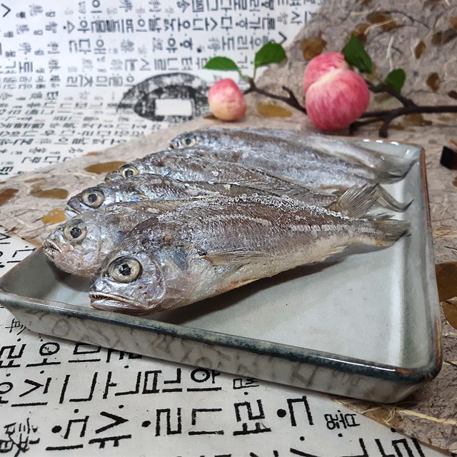 찬찬수산 (1kg+1kg)고소한 국내산 참조기 냉동, 1개, 1kg+1kg 추천해요 찬찬수산 (1kg+1kg)고소한 국내산 참조기 냉동, 1개, 1kg+1kg 추천해요