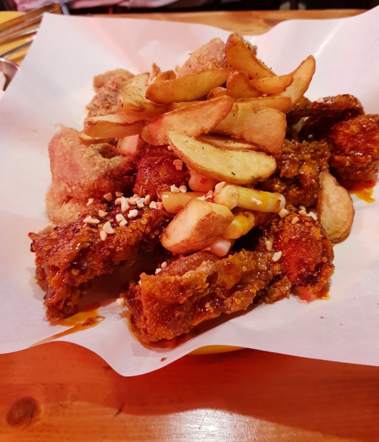  최고의 치맥 맛집, 치킨인더키친 경복궁역점