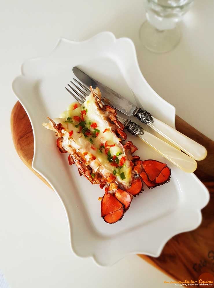 랍스터테일 요리 랍스터 손질법 치즈 버터구이 Ⓦ 식욕점 : 네이버 블로그