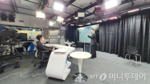 "아직도 설계사한테 보험 가입해?" 폰만 켜면 돼" "아직도 설계사한테 보험 가입해?" 폰만 켜면 돼"