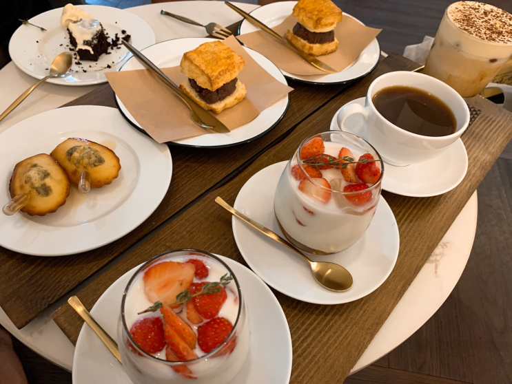  [호치민 카페 블로그][1군](르반탐공원) ㅋㅍㄹㅇ(카페루야) CAFE LUIA  (세번째)