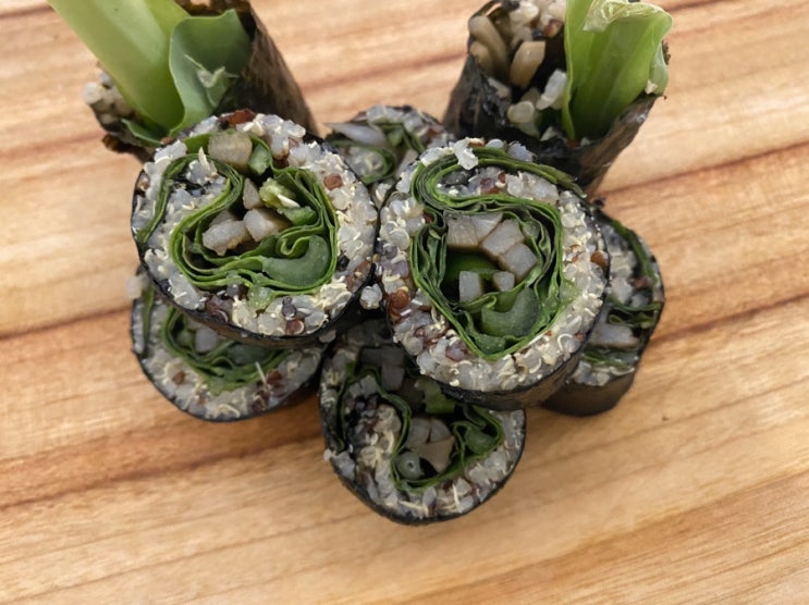  운동하는 비건식단 | 바르미다 홍국식빵, 바나나 오픈 샌드위치, 퀴노아 야채김밥, 하체힙루틴 feat. 세라밴드 루프밴드