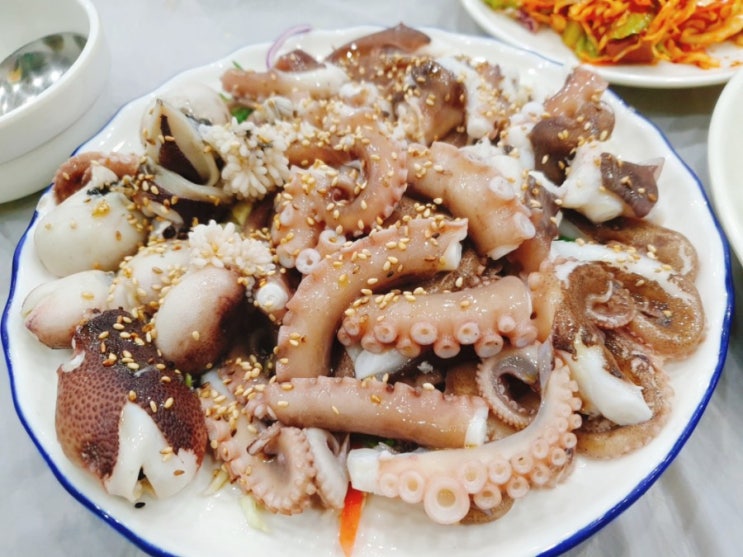  목포 옥암동 맛집 앗싸회수산에서 쭈꾸미 먹었어요
