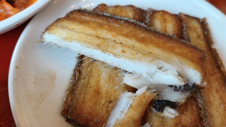  광명 맛집 이케아 가던길에 저렴한 갈치구이 한상 둥근상 시골집
