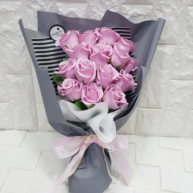 영하우스 장미꽃다발 로즈데이 생일 기념일 화이트데이 성년의날 선물, 핑크 추천해요