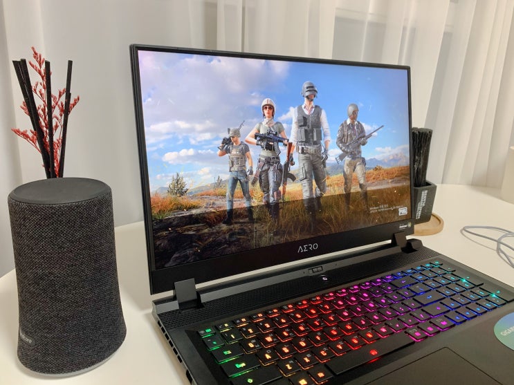  기가바이트에어로 게임용노트북으로 너무 좋네 17S i7 LITE