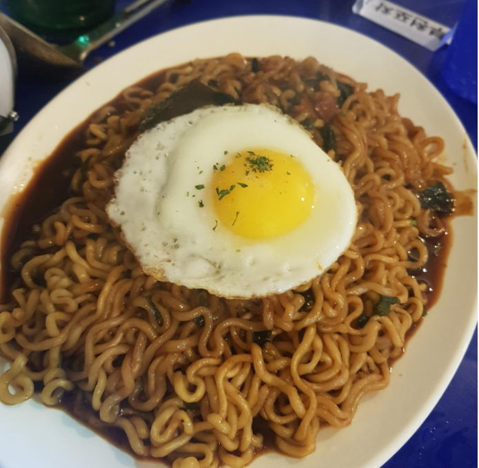  부천역 맛집 분위기 죽이는 곳 안주도 맛있는 장미맨숀