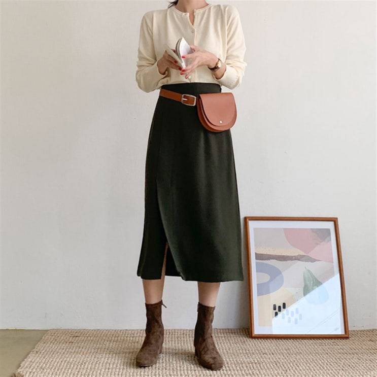  [특가상품] 아모르데이 여성용 치바라운드 가디건   27,900 원  