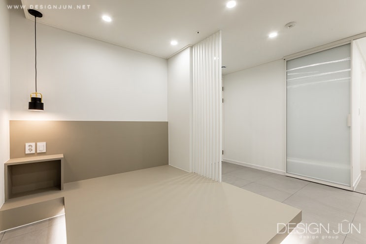  라이프 스타일에 맞춘  동탄  린스트라우스 더레이크 46평형 아파트 안방 인테리어 [디자인준/DESIGN JUN]