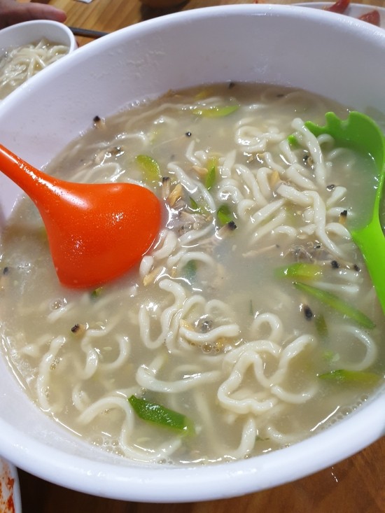 아는사람은 다 아는 대부도 진짜 로컬 칼국수 맛집후기~ 아는사람은 다 아는 대부도 진짜 로컬 칼국수 맛집후기~