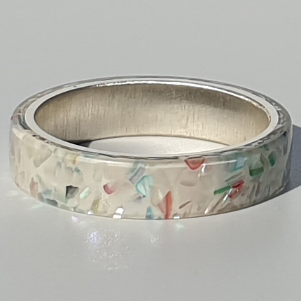  레진공예 레인보우 자개 화이트 링 Rainbow ablalone shell white resin ring-resin art #ハンドメイド #ハンドメイドアクセサリー #レジン#레진아트