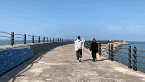  제주도 뚜벅이여행! 탑동 서부두방파제, 제주바다를 바라보며 여유로운 산책을 즐겨요!
