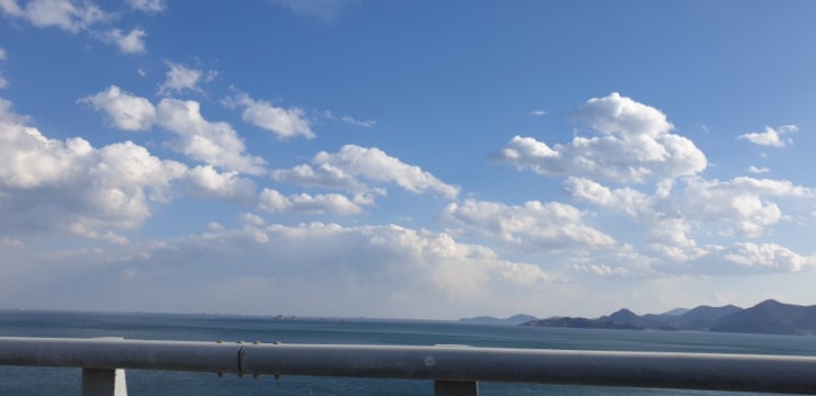  [지인숨터일상]하늘은 맑고 바다도 푸르고 코로나19 이제 끝나고 일상으로 곧 돌아갈것같은 느낌~~!!!