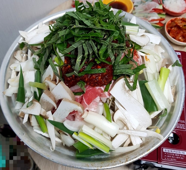  콩불과 오리무쌈말이