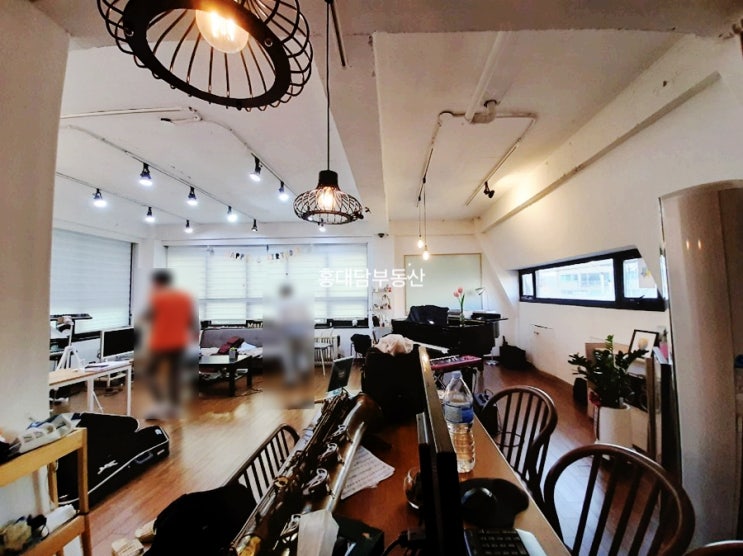  홍대사무실임대 20평 가성비갑 위치짱