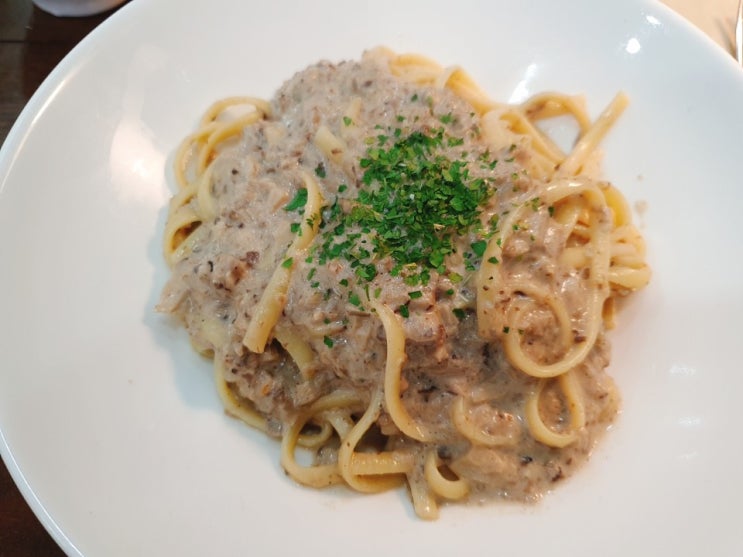  [압구정 로데오/신사 맛집] 가성비 파스타를 먹을 수 있는 라깡띤 La Cantine