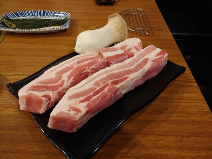  [길동맛집]육돈식당 두툼한 숙성 삼겹살