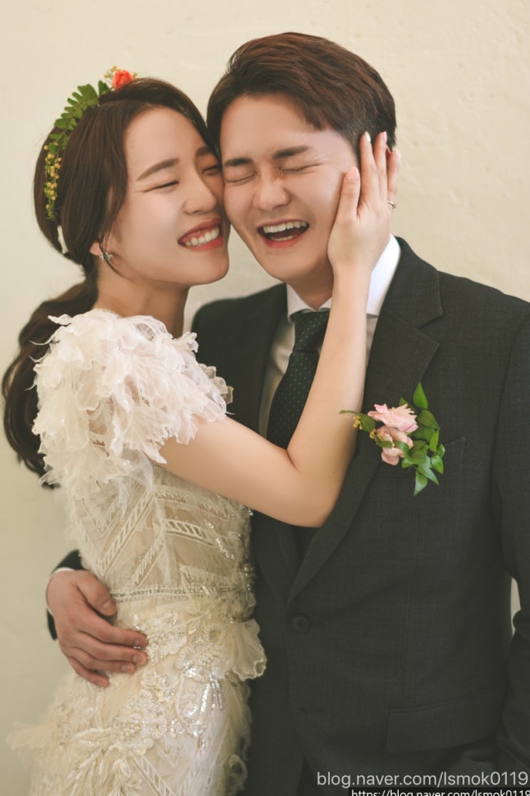  [대구 디아몽x금손가락 가봉스냅 후기 -1] 준비과정, 메이크업, 웨딩 드레스, 부케