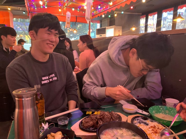 범계역 술집! 포장마차 같은 분위기의 '일백집 서울포차' 범계역 술집! 포장마차 같은 분위기의 '일백집 서울포차'