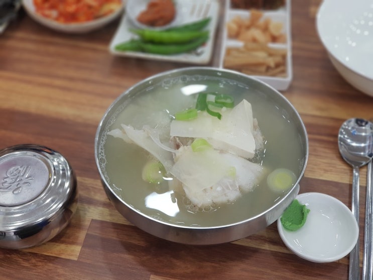  해장에 딱 좋은 즐거운 대구탕
