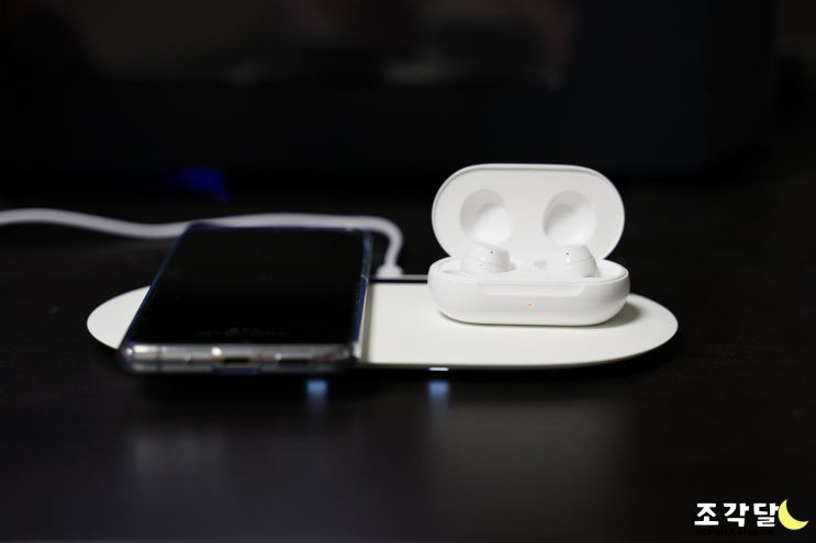  루앱무선충전기 :: 갤럭시S20플러스 버즈플러스 2대 동시에 무선충전