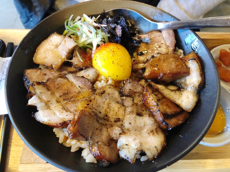  <구월동 길병원 맛집, 구월동 라멘 맛집> 진한 사골을 우려낸 특별 라멘과 부타동을 맛볼 수 있는 "모바면가" 신선한 충격