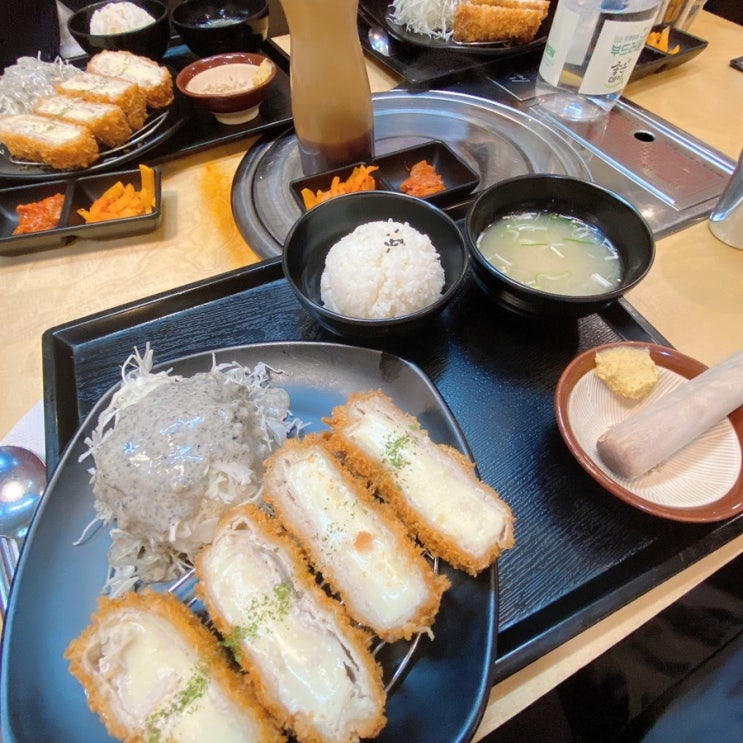  논현동 리얼치즈까스 맛집 미야기: