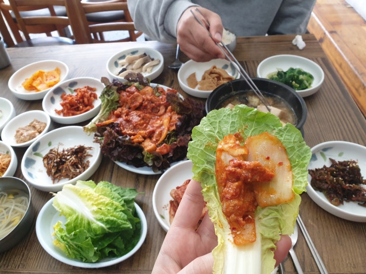 [전주역근처맛집] 전주백반의 끝판왕 서울회관 - 돼지불고기와 찌개백반