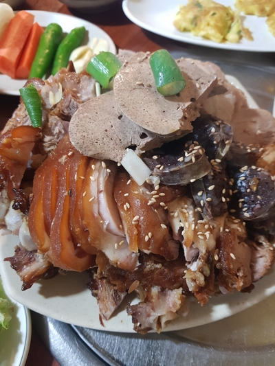  풍암동족발집,보쌈,순대,한꺼번에 먹을수있는 풍암실내포장마차 다녀옴