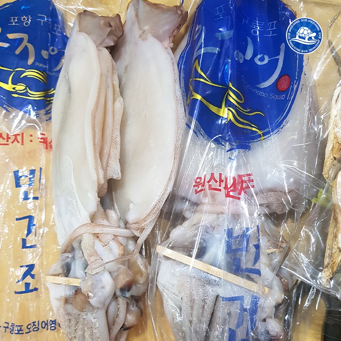  [완전대박 상품] 건어물명가장수왕 국내산 파품 반건조오징어 1kg내외 중부시장도매 1kg정도 1봉 특가! 안보면 후회할걸요?︎