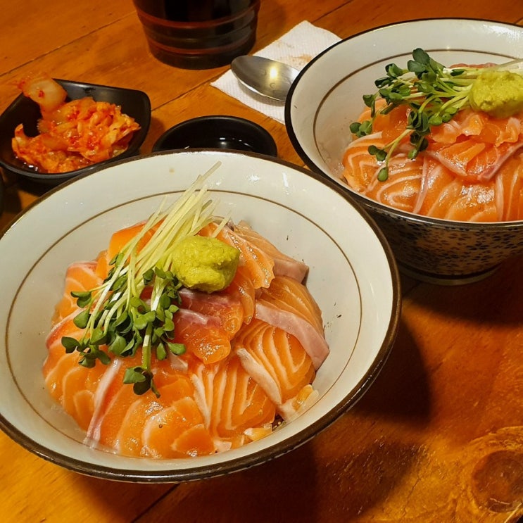 [아주대맛집]'만고쿠' 연어덮밥 먹으러 고고링