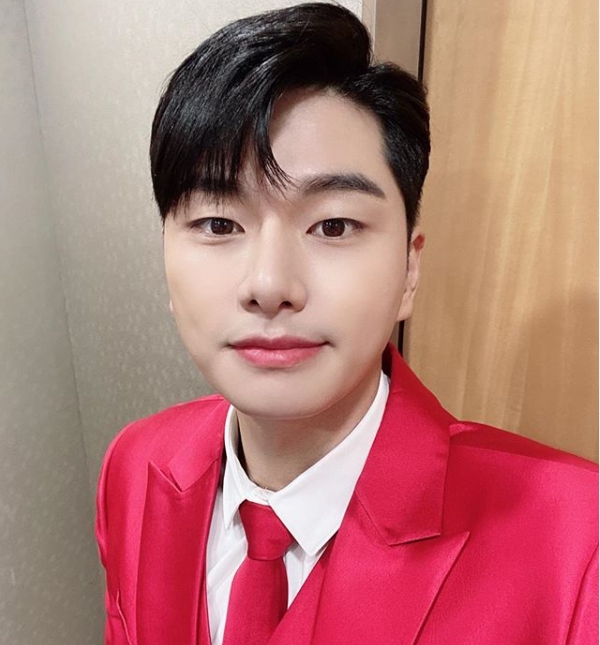  이이경 칼퇴근 트로트열풍 화제의 노래