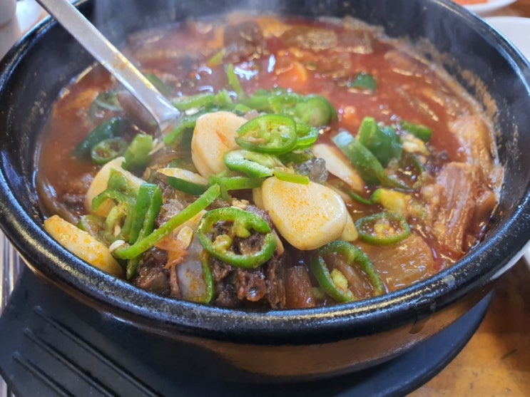  큰맘 할매순대국 이수역 점심 해장국 24시 국밥 맛집 방배동