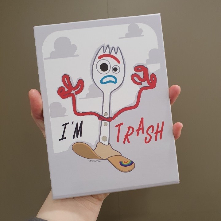 服装[핫딜] 스파오 토이스토리 포키 인기만점 포키탁상 거울SPFTAA1A03 5,900