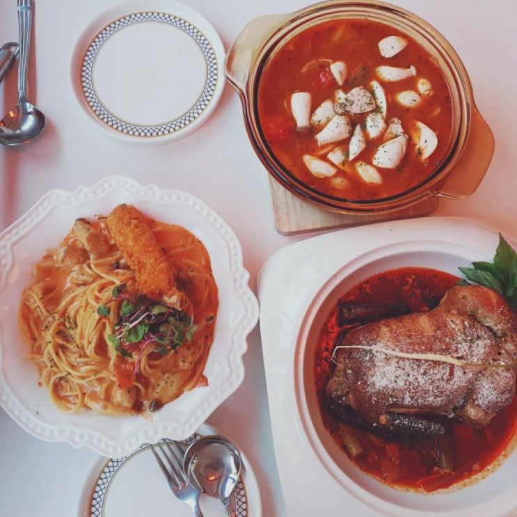  홍대 라라옥 핫플 맛집 후기(메뉴, 가격)