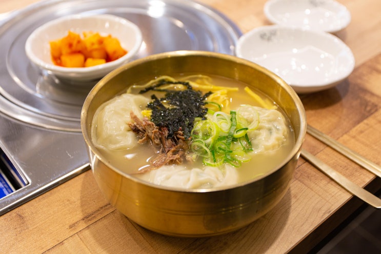  [41타워맛집]수요미식회에도 출연한 목동 락원 만둣국 맛집 인정
